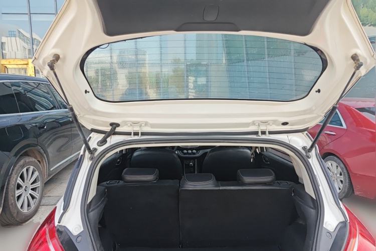 Used Baojun 310 2016 1.2L Manual Luxury Model Trunk