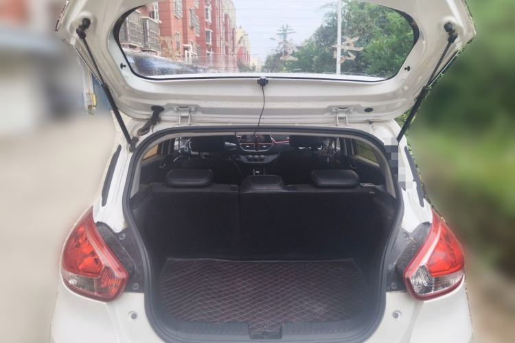Used Baojun 310 2016 1.2L Manual Fashionable Edition Trunk