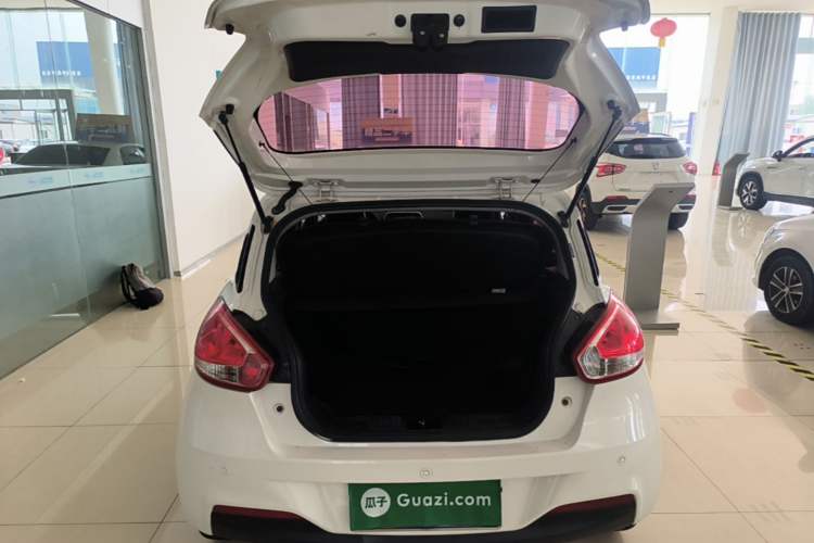 Used Baojun 310 2016 1.2L Manual Luxury Model Trunk