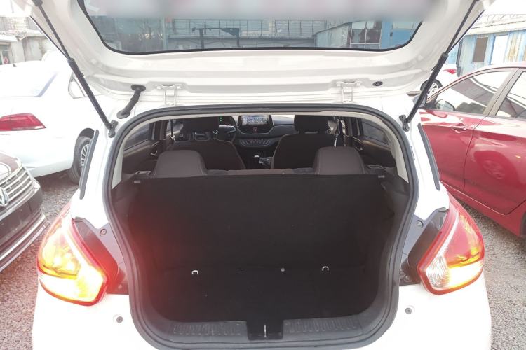 Used Baojun 310 2016 1.2L manual Comfort trim level Trunk