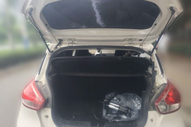 Used Baojun 310 2016 1.2L Manual Luxury Model Trunk