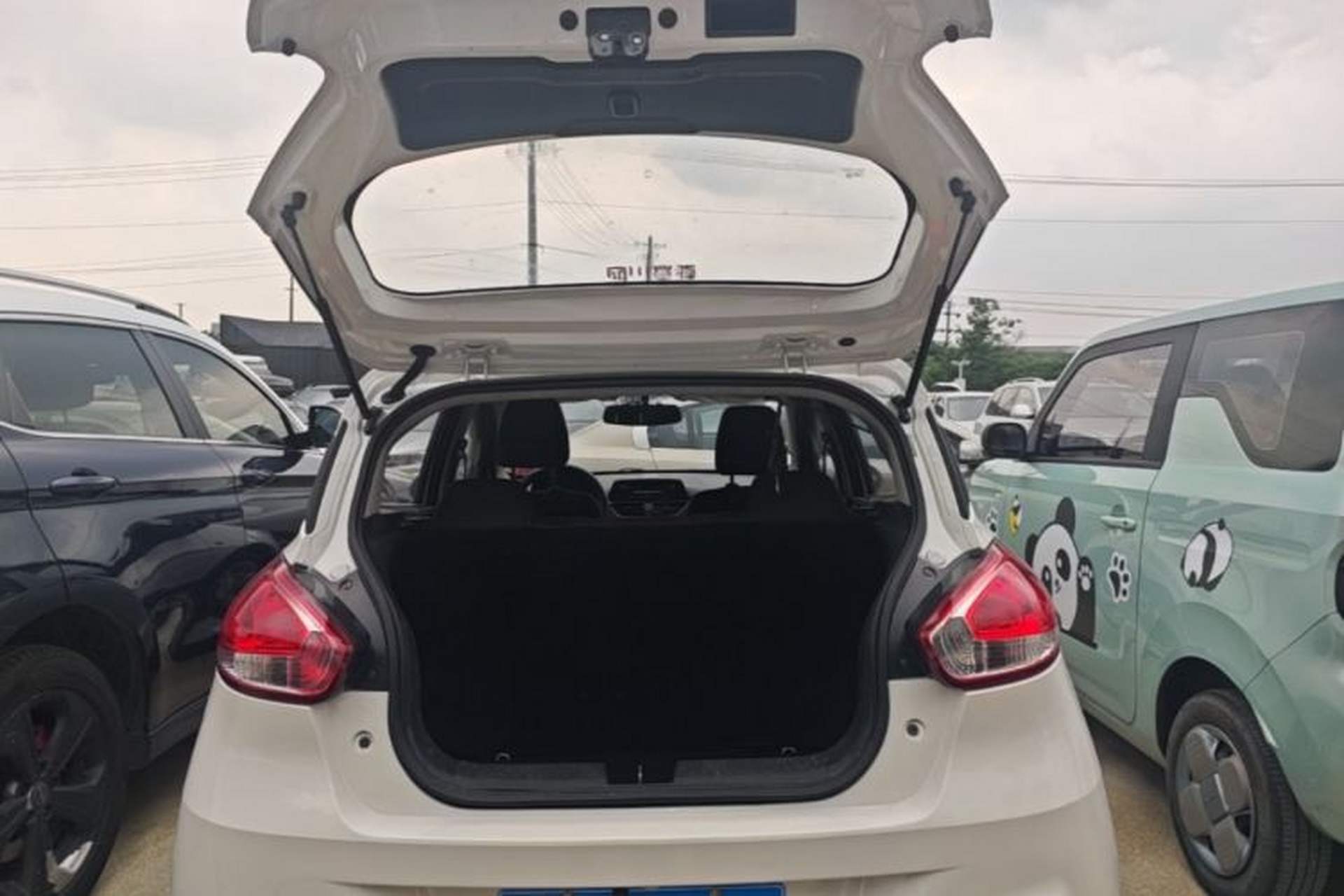 Used Baojun 310 2016 1.2L Manual Value Edition Trunk