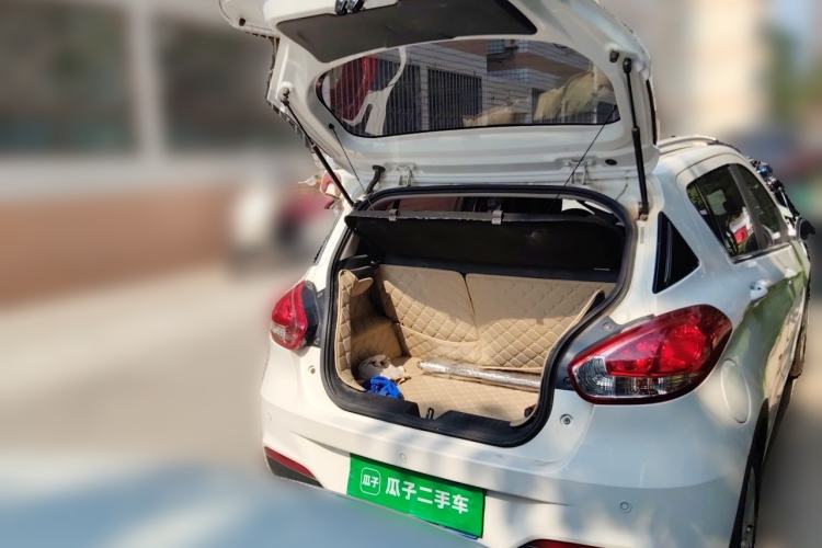 Used Baojun 310 2016 1.2L Manual Luxury Model Trunk