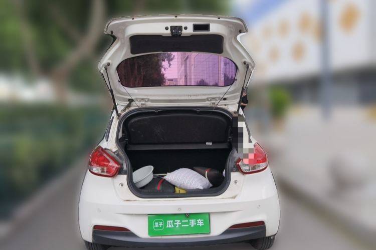 Used Baojun 310 2016 1.2L Manual Fashionable Edition Trunk