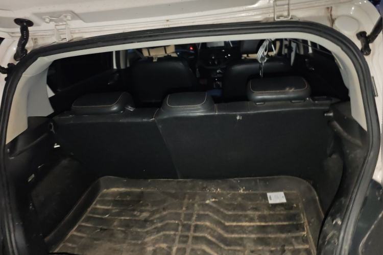 Used Baojun 310 2016 1.2L Manual Luxury Model Trunk