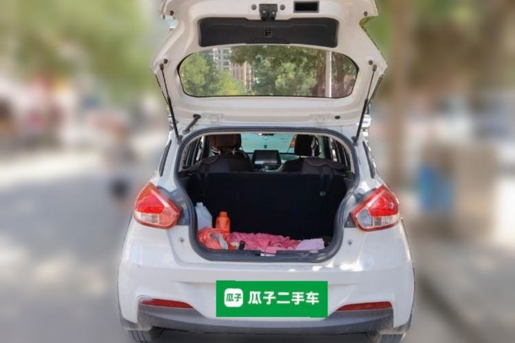 Used Baojun 310 2016 1.2L manual Comfort trim level Trunk