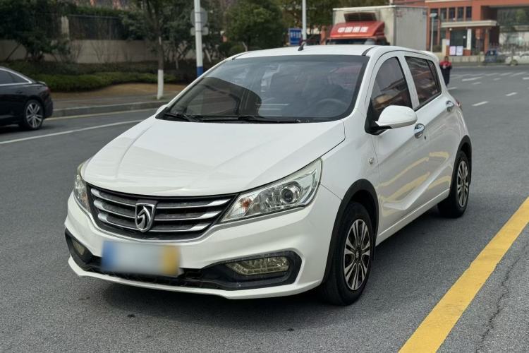 Used Baojun 310 2016 1.2L manual Comfort trim level Guazi used car, China used car export, Used car for sale, Used cars, Cheapest cars for sale