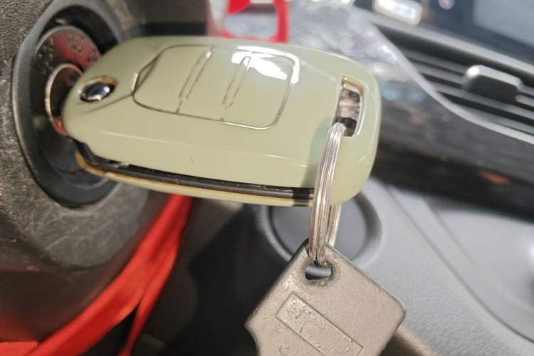 Used Baojun 310 2016 1.2L Manual Fashionable Edition Vehicle Key
