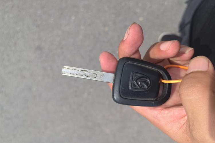 Used Baojun 310 2016 1.2L manual Comfort trim level Vehicle Key
