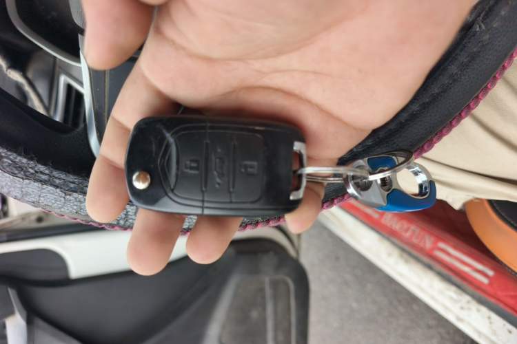 Used Baojun 310 2016 1.2L Manual Fashionable Edition Vehicle Key