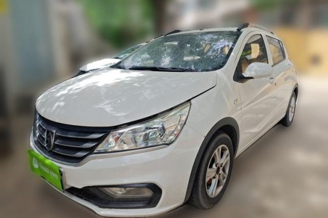 Used Baojun 310 2016 1.2L manual Comfort trim level