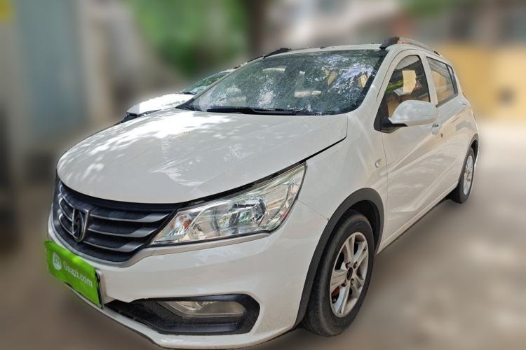 Used Baojun 310 2016 1.2L manual Comfort trim level Guazi used car, China used car export, Used car for sale, Used  cars, Cheapest cars for sale