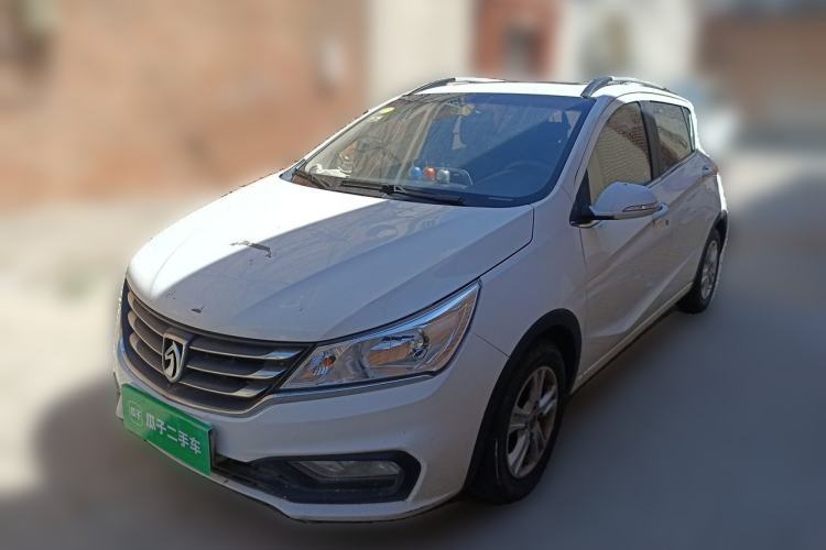 Used Baojun 310 2016 1.2L Manual Luxury Model Guazi used car, China used car export, Used car for sale, Used cars, Cheapest cars for sale