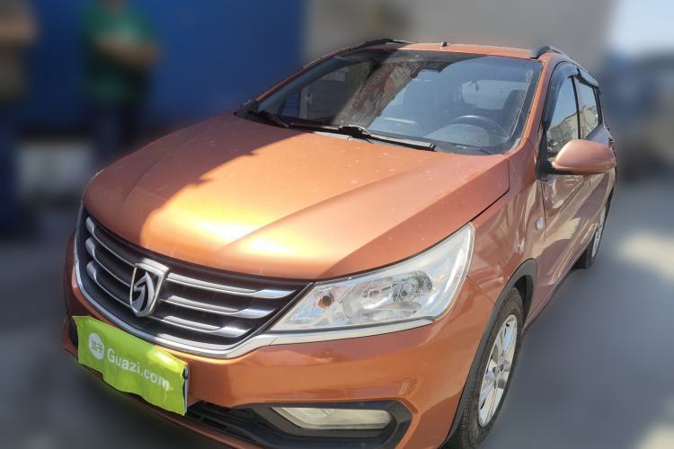 Baojun 310 2016 1.2L Manual Fashionable Edition usata Guazi used car, China used car export, Used car for sale, Used  cars, Cheapest cars for sale