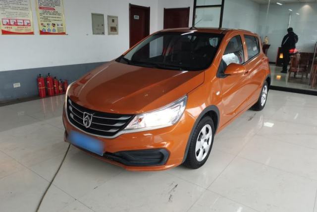 Used Baojun 310 2016 1.2L manual Comfort trim level