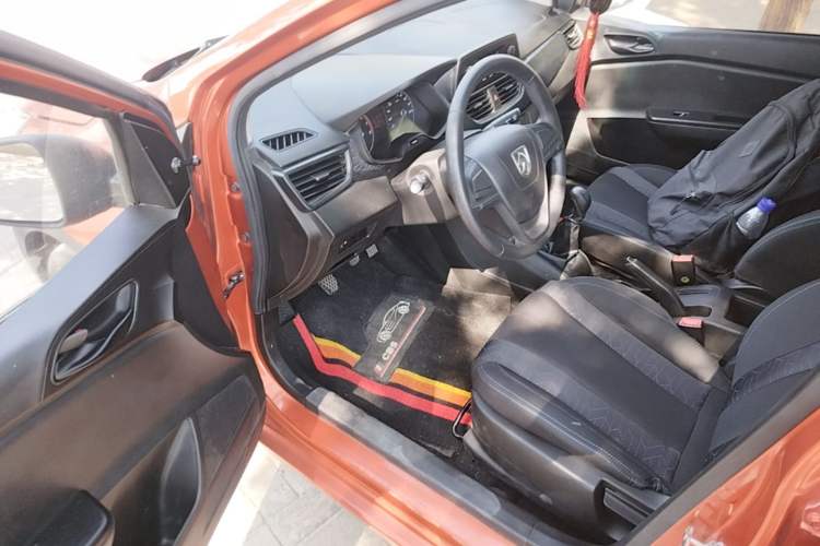Used Baojun 310 2016 1.2L Manual Value Edition Driver Seat