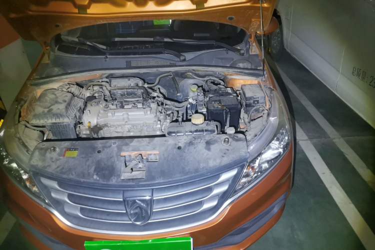 Used Baojun 310 2016 1.2L manual Comfort trim level Engine Bay Left