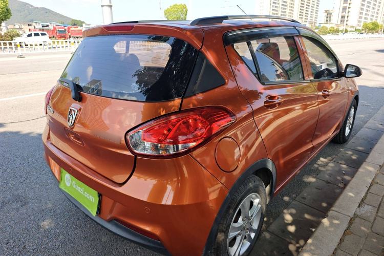 Used Baojun 310 2016 1.2L Manual Fashionable Edition Exterior 5