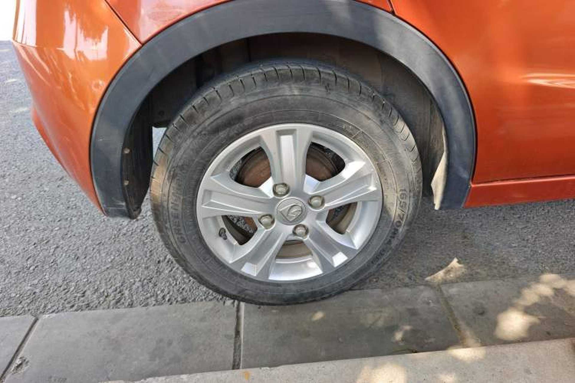 Used Baojun 310 2016 1.2L Manual Fashionable Edition Exterior 8