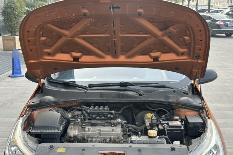 Used Baojun 310 2016 1.2L Manual Value Edition Exterior 9
