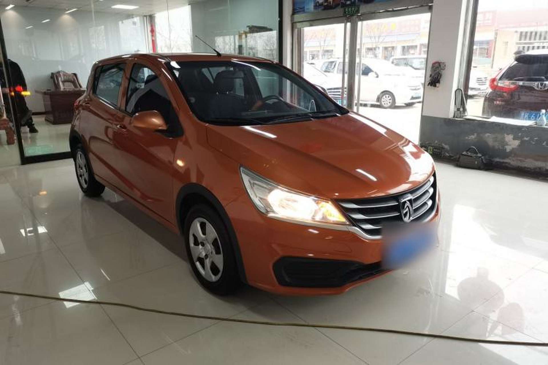 Used Baojun 310 2016 1.2L manual Comfort trim level Front Right 45 Deg