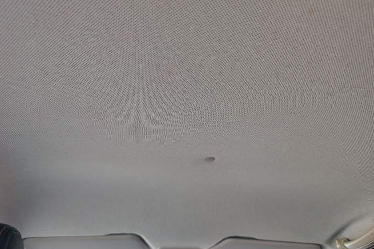 Used Baojun 310 2016 1.2L Manual Fashionable Edition Headliner