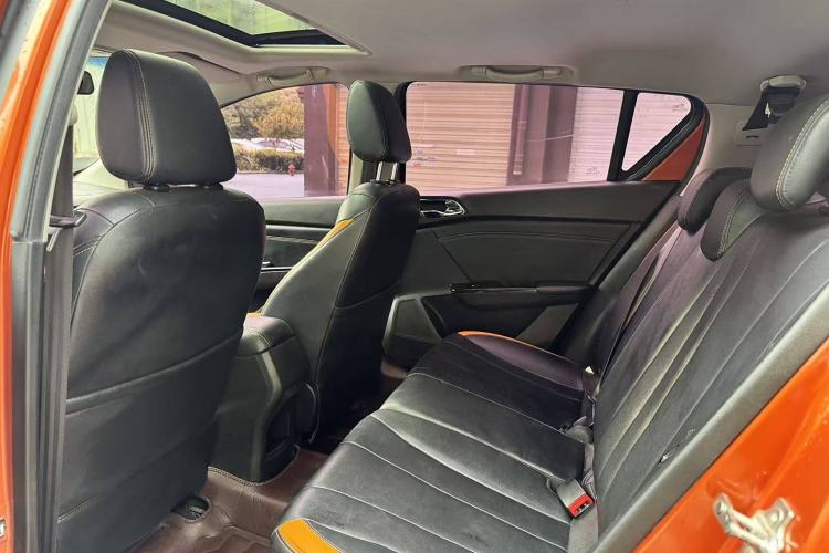 Used Baojun 310 2016 1.2L Manual Luxury Model Interior 3
