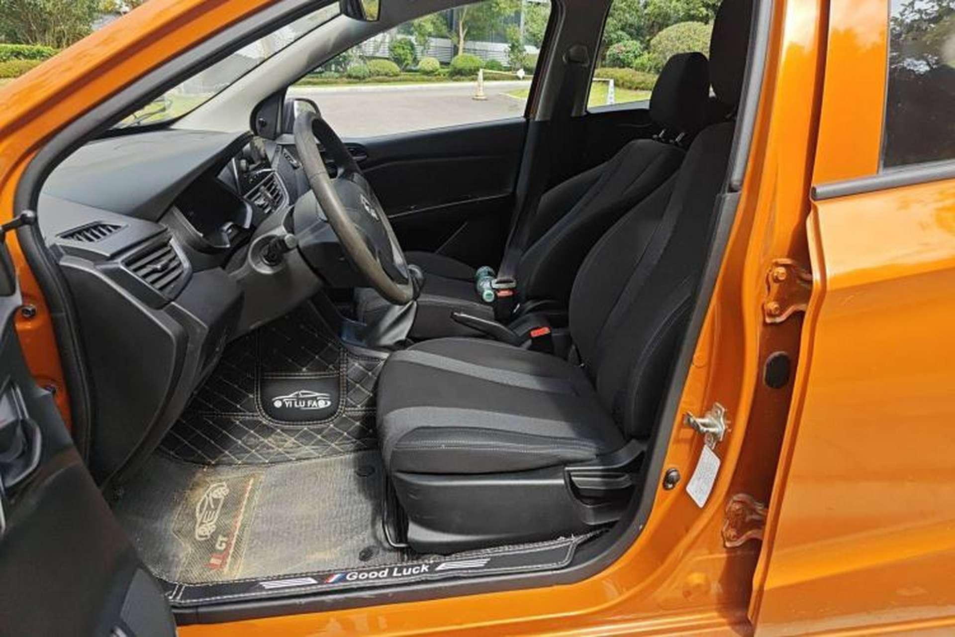 Used Baojun 310 2016 1.2L Manual Value Edition Left Front Seat
