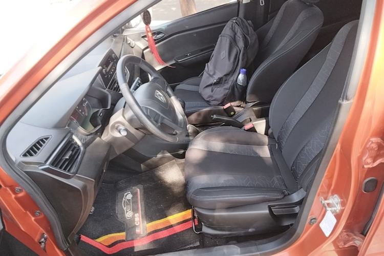 Used Baojun 310 2016 1.2L Manual Value Edition Left Front Seat