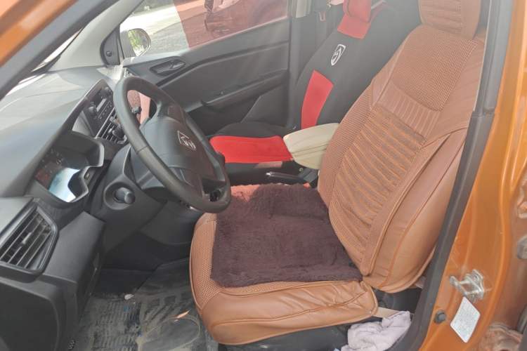 Used Baojun 310 2016 1.2L Manual Value Edition Left Front Seat
