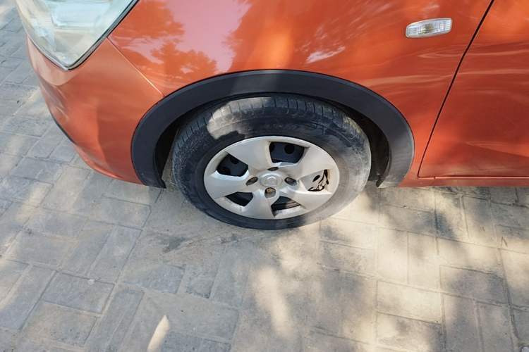 Used Baojun 310 2016 1.2L Manual Value Edition Left Front Wheel Hub