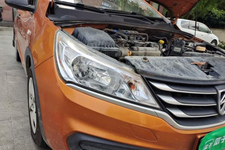 Used Baojun 310 2016 1.2L Manual Value Edition Right Front Headlight