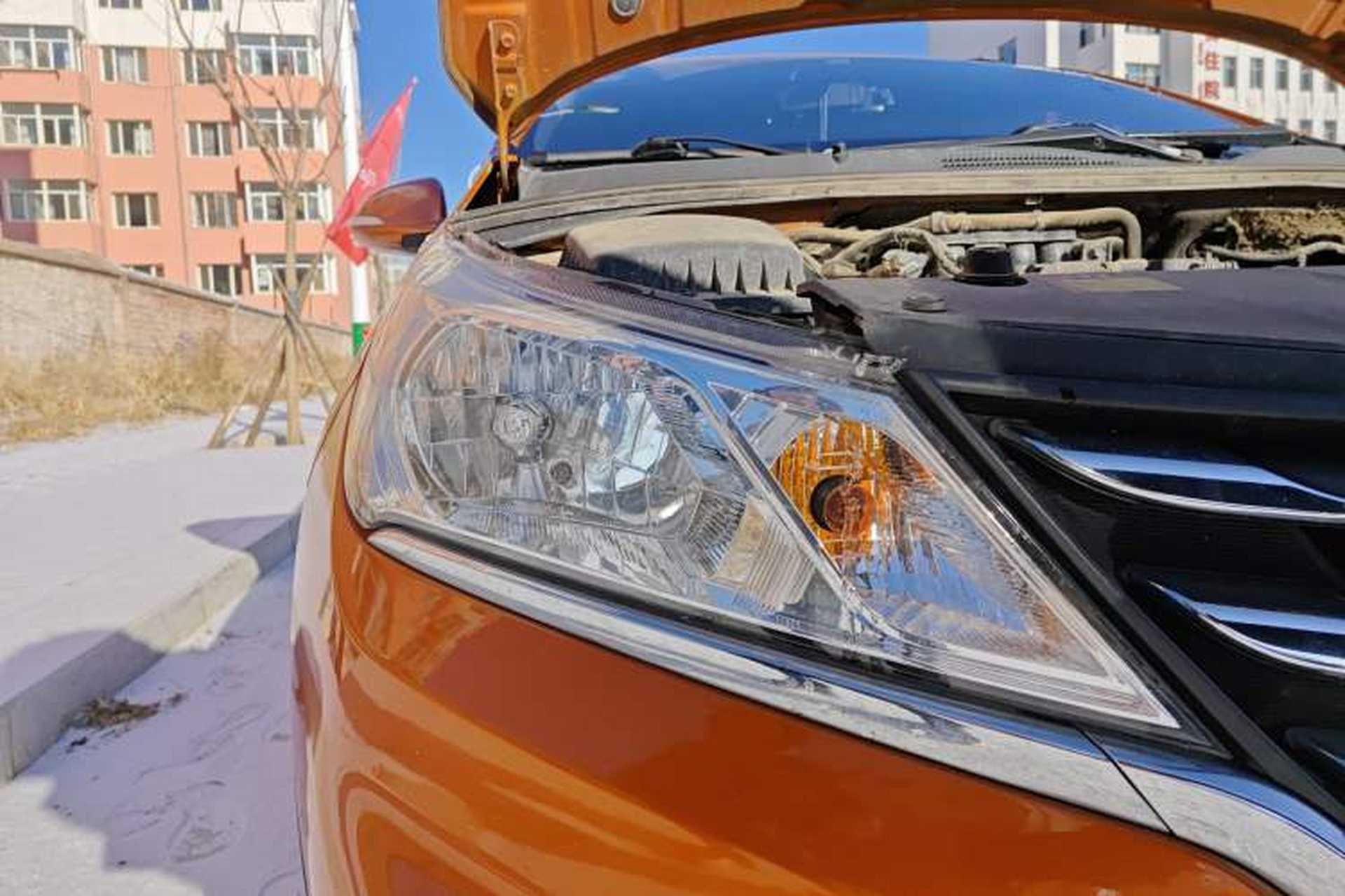 Used Baojun 310 2016 1.2L Manual Luxury Model Right Front Headlight