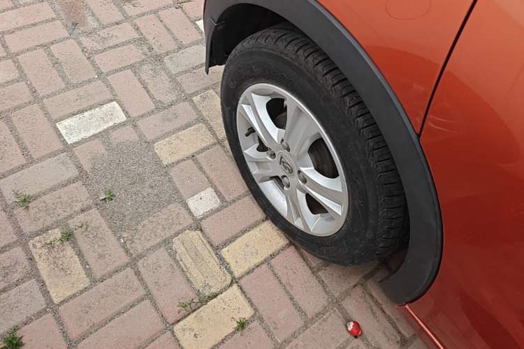 Used Baojun 310 2016 1.2L Manual Fashionable Edition Right Rear Wheel Hub