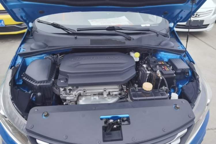Used Baojun 310 2017 1.5L Automatic Luxury Model Engine Bay