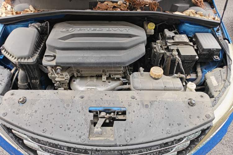 Used Baojun 310 2017 1.5L Automatic Luxury Model Engine Bay