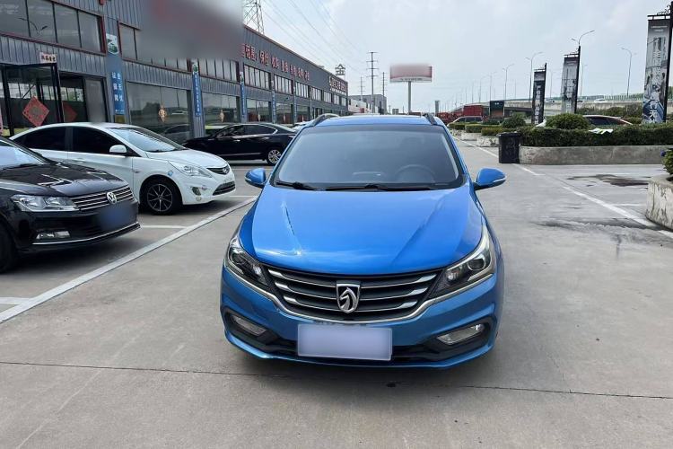 Used Baojun 310 2017 1.5L Automatic Luxury Model Exterior 1
