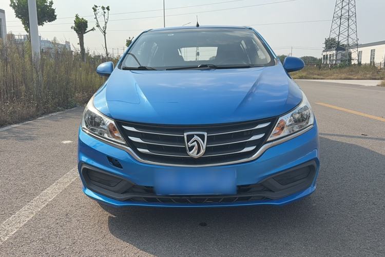 Used Baojun 310 2017 1.5L automatic comfort version Exterior 1