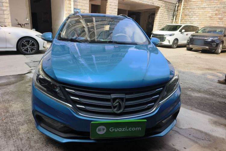 Used Baojun 310 2017 1.5L Manual Luxury Model Exterior 1