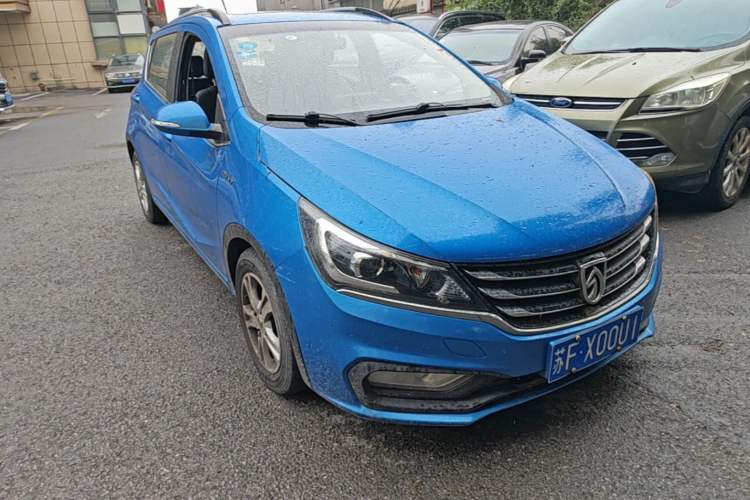 Used Baojun 310 2017 1.5L Automatic Luxury Model Front Right 45 Deg