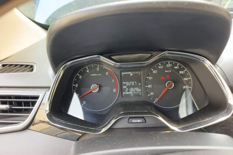 Used Baojun 310 2017 1.5L Manual Luxury Model Instrument Cluster