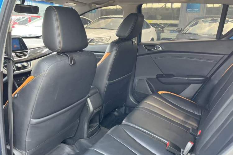 Used Baojun 310 2017 1.5L Automatic Luxury Model Interior 3