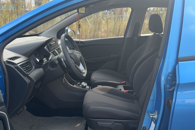 Used Baojun 310 2017 1.5L automatic comfort version Left Front Seat