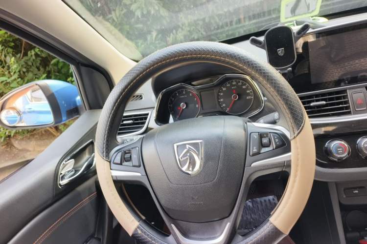 Used Baojun 310 2017 1.5L Manual Luxury Model Steering Wheel