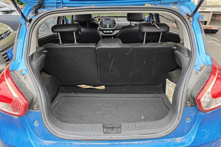 Used Baojun 310 2017 1.5L Automatic Luxury Model Trunk