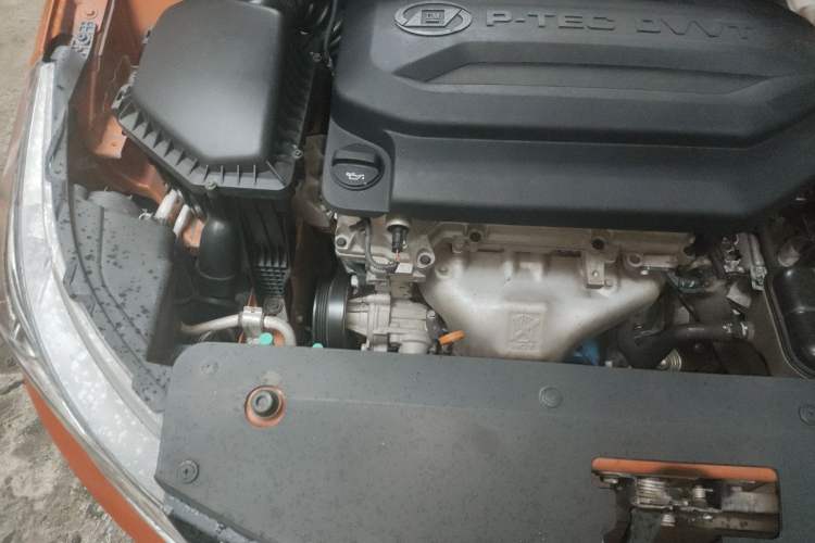 Used Baojun 310 2017 1.5L Automatic Luxury Model Engine Bay Right