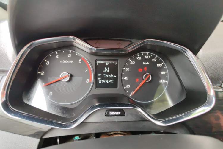 Used Baojun 310 2017 1.5L Automatic Luxury Model Instrument Cluster