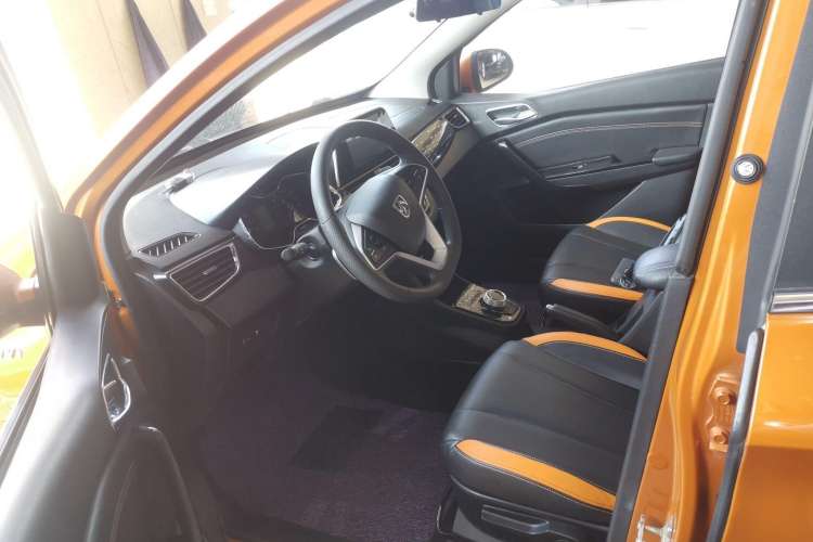 Used Baojun 310 2017 1.5L Automatic Luxury Model Left Front Seat