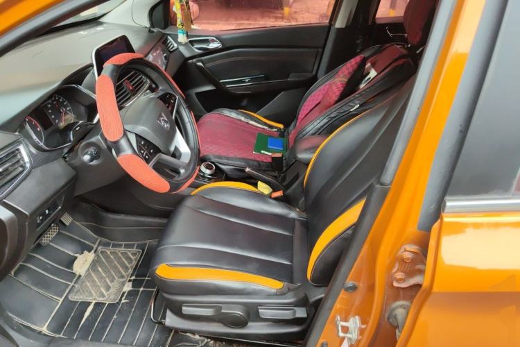 Used Baojun 310 2017 1.5L Automatic Luxury Model Left Front Seat