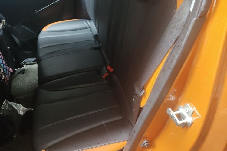 Used Baojun 310 2017 1.5L Automatic Luxury Model Left Rear Seat
